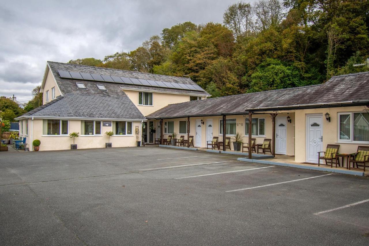 Estuary Lodge Motel B&B 塔桑墨 外观 照片