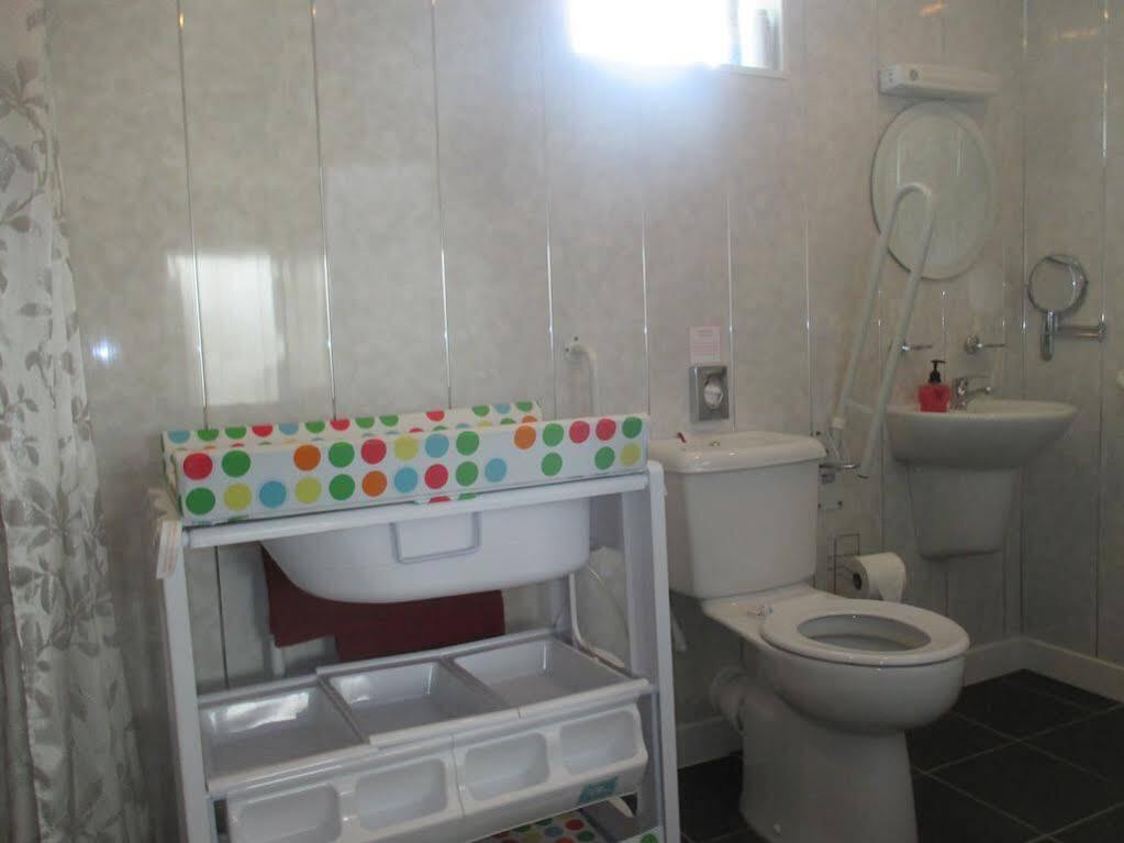 Estuary Lodge Motel B&B 塔桑墨 外观 照片